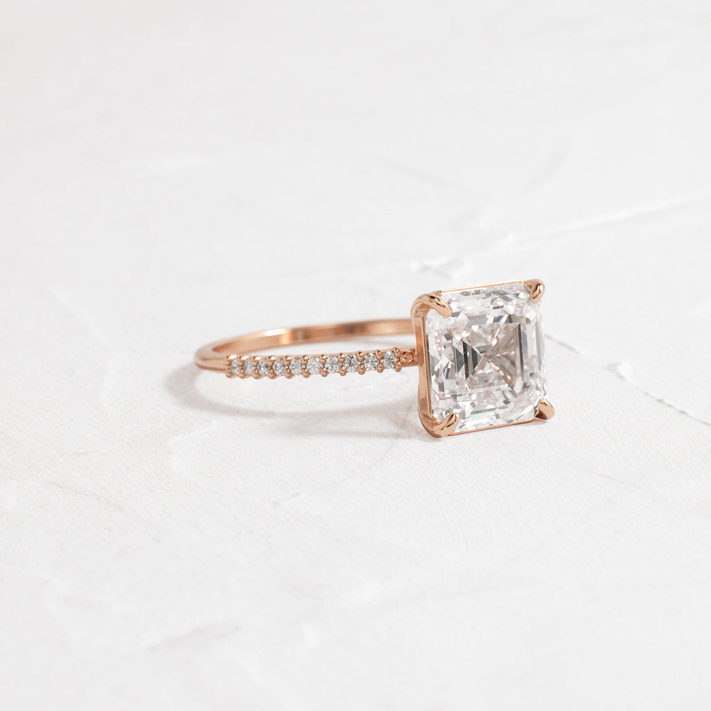 Solitaire-Oval Lab Grown Diamond Engagement Ring