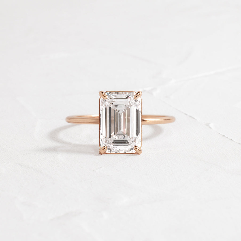 Solitaire-Oval Lab Grown Diamond Engagement Ring