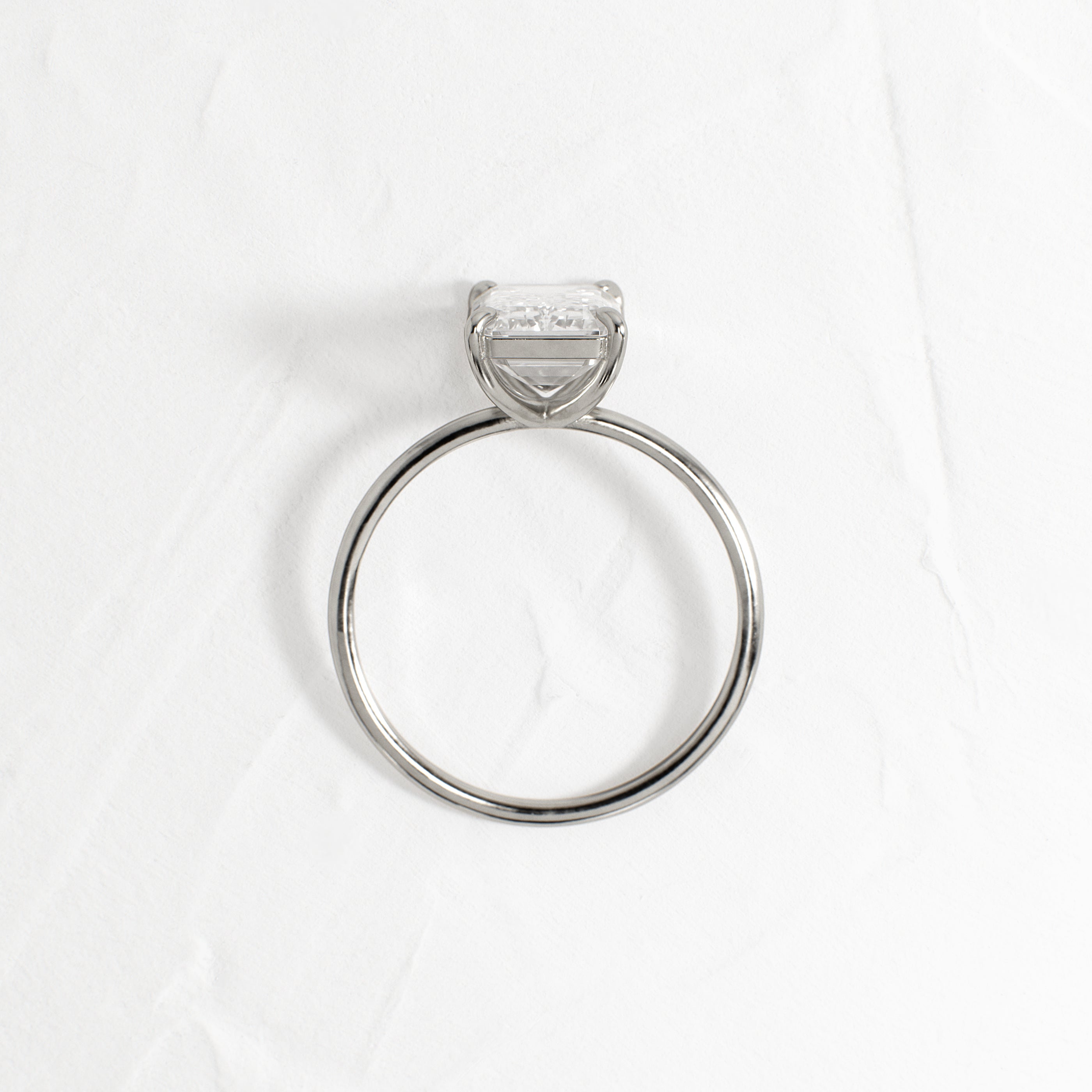 Solitaire-Oval Lab Grown Diamond Engagement Ring