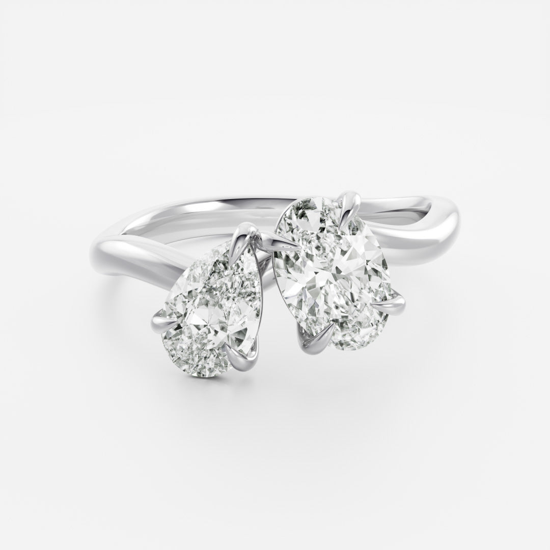 Solitaire- 1.0 CT Oval Moissanite Engagement Ring