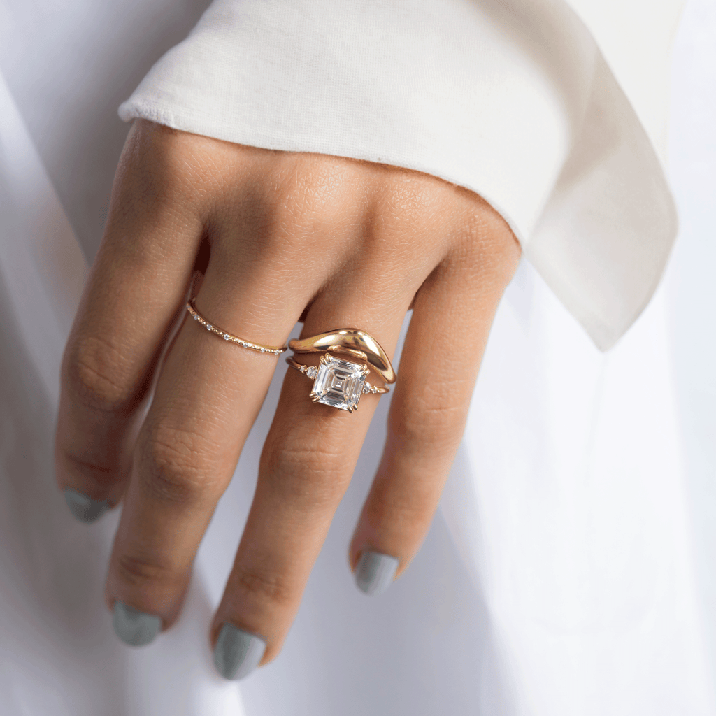 Solitaire-Oval Lab Grown Diamond Engagement Ring