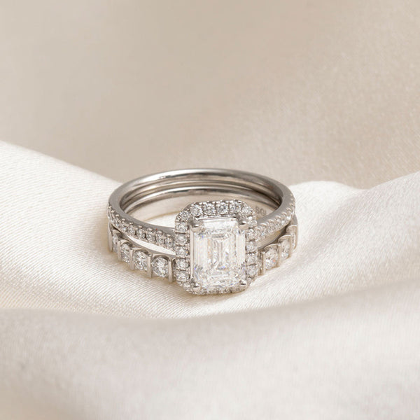 Halo-1.0 CT Emerald Lab Grown Diamond Engagement Ring - Halo-1.0 CT Emerald Lab Grown Diamond Engagement Ring