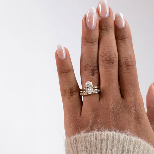 Solitaire-2.5 CT Oval Lab Grown Diamond Engagement Ring - Solitaire-2.5 CT Oval Lab Grown Diamond Engagement Ring