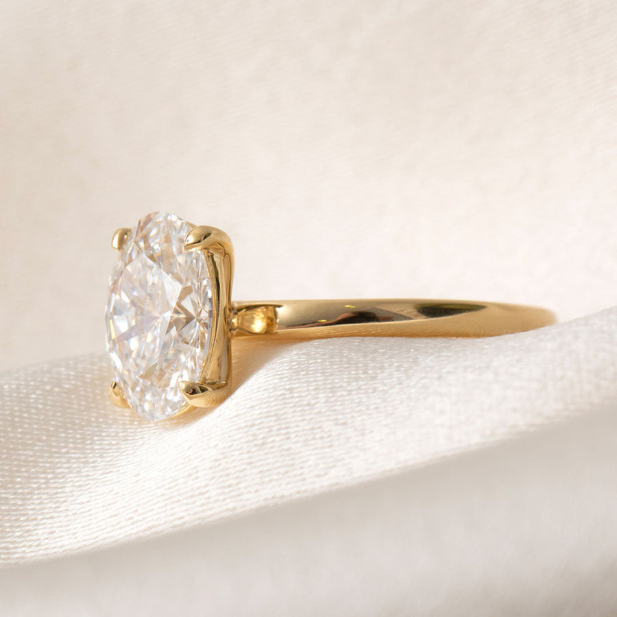Solitaire-2.0 CT Oval Lab Grown Diamond Engagement Ring