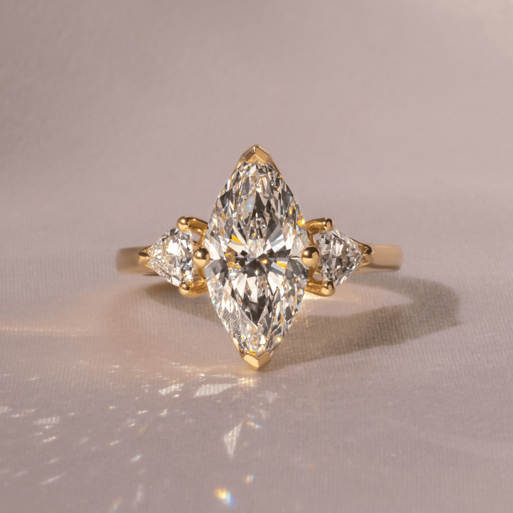 Solitaire-Oval Lab Grown Diamond Engagement Ring