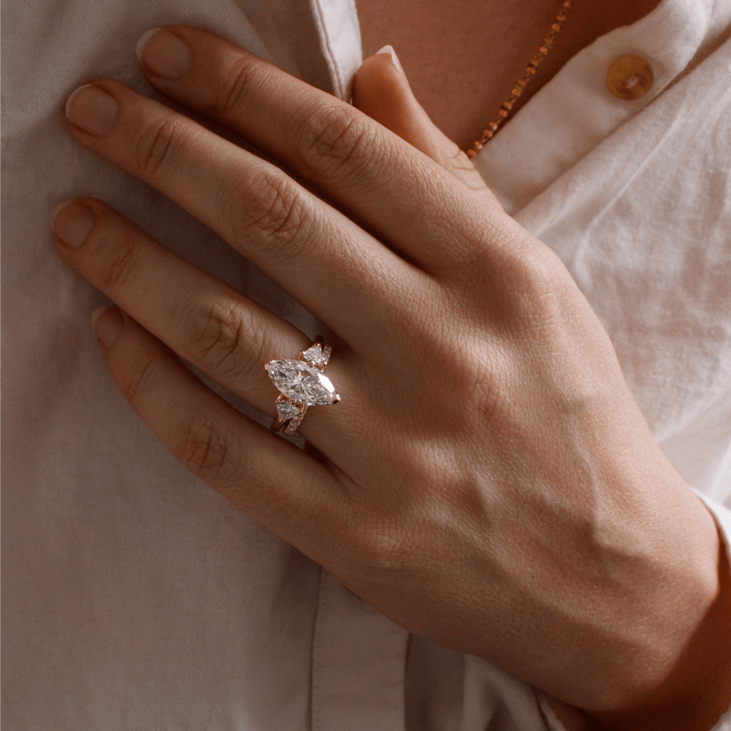 Solitaire-Oval Lab Grown Diamond Engagement Ring