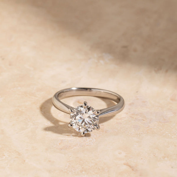 Solitaire Tulip Style-2.0 CT Round Lab Grown Diamond Engagement Ring - Solitaire Tulip Style-2.0 CT Round Lab Grown Diamond Engagement Ring