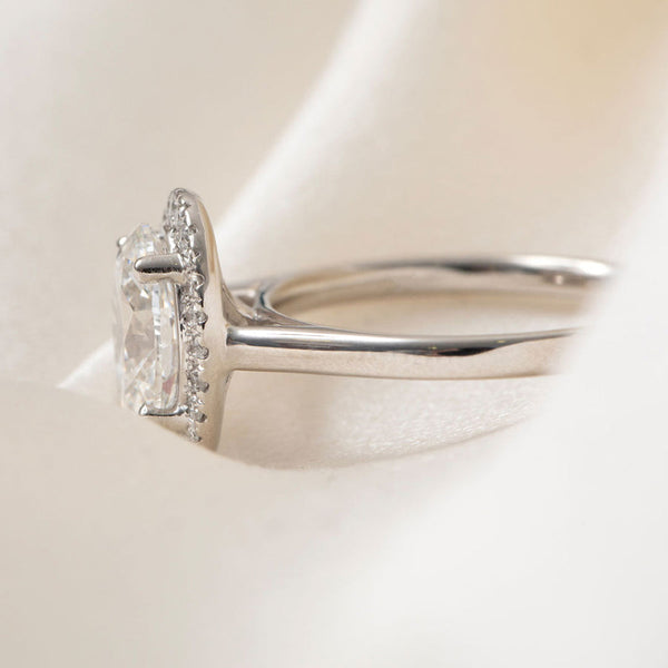 Halo-2.0 CT Oval Lab Grown Diamond Engagement Ring - Halo-2.0 CT Oval Lab Grown Diamond Engagement Ring