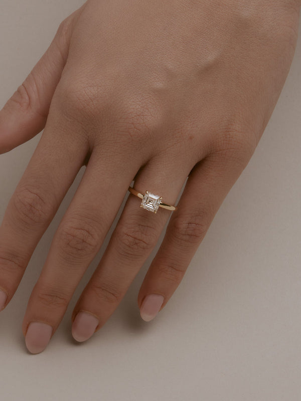 Solitaire-Asscher Lab Grown Diamond Engagement Ring - Solitaire-Oval Lab Grown Diamond Engagement Ring