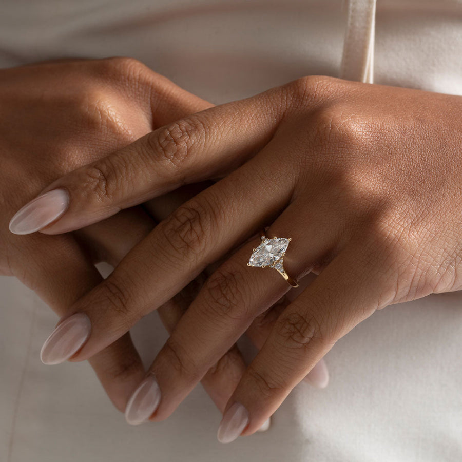 Cluster-2.0 CT Marquise Lab Grown Diamond Engagement Ring