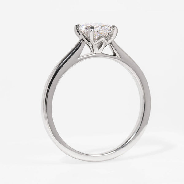 Solitaire Tulip Style-1.0 CT Oval Lab Grown Diamond Engagement Ring - Solitaire Tulip Style-1.0 CT Oval Lab Grown Diamond Engagement Ring