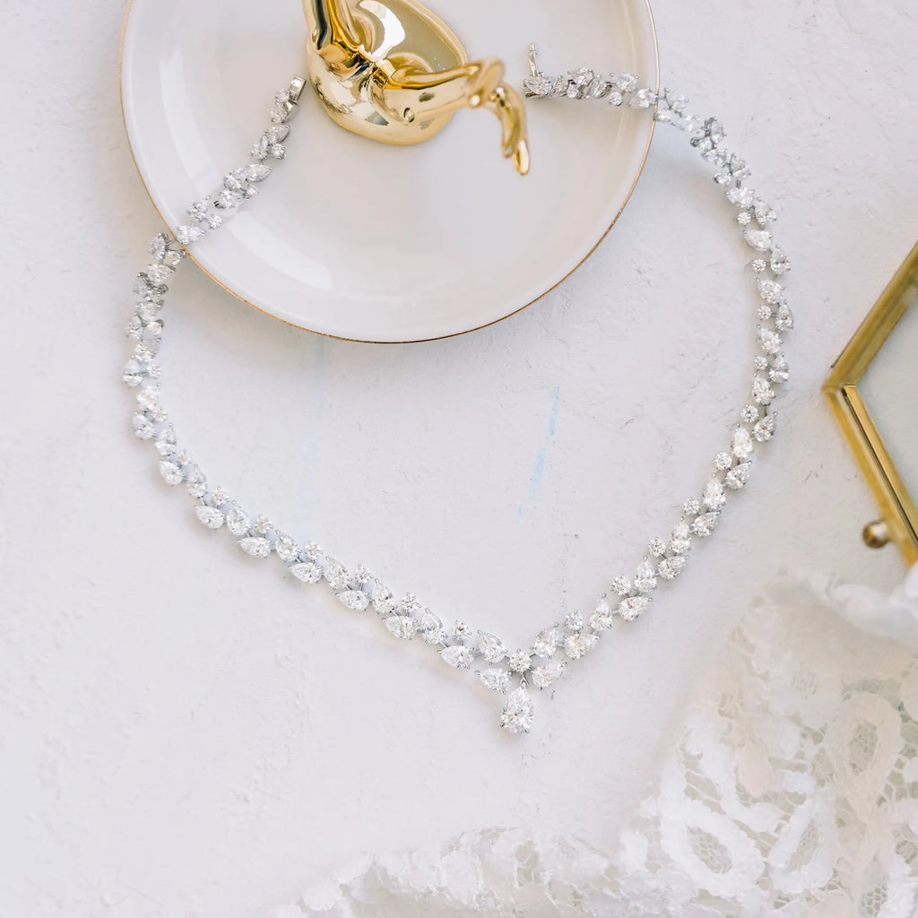 Round Pear Duet Choker