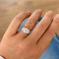 Solitaire-Oval Lab Grown Diamond Engagement Ring