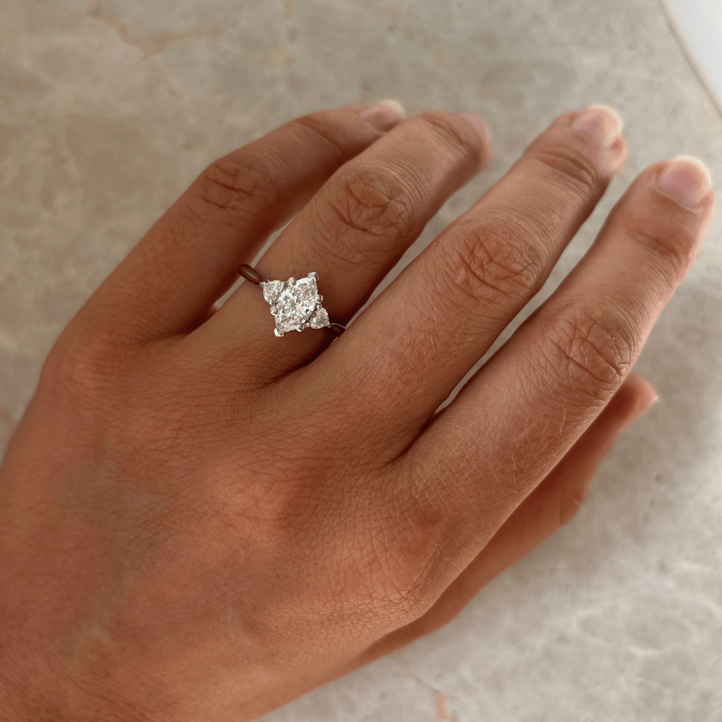 Solitaire-Oval Lab Grown Diamond Engagement Ring